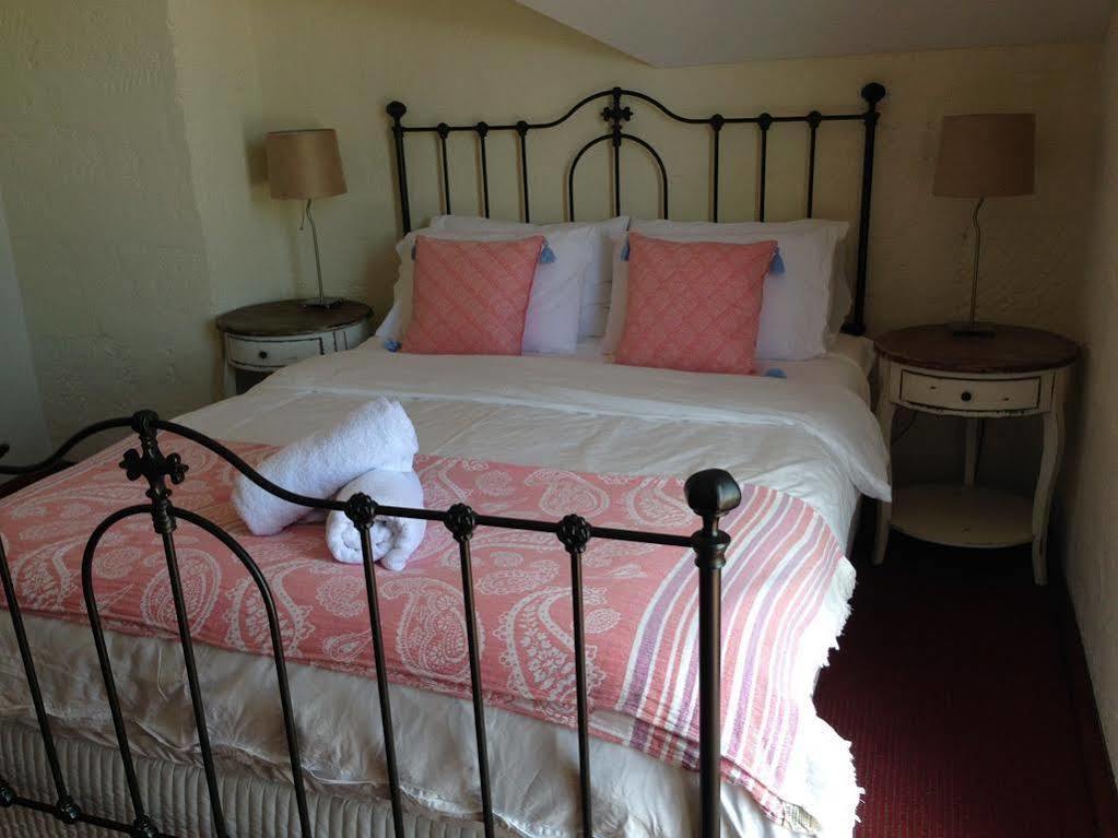Fremantle Port Mill Bed & Breakfast - Unique Accommodation Extérieur photo
