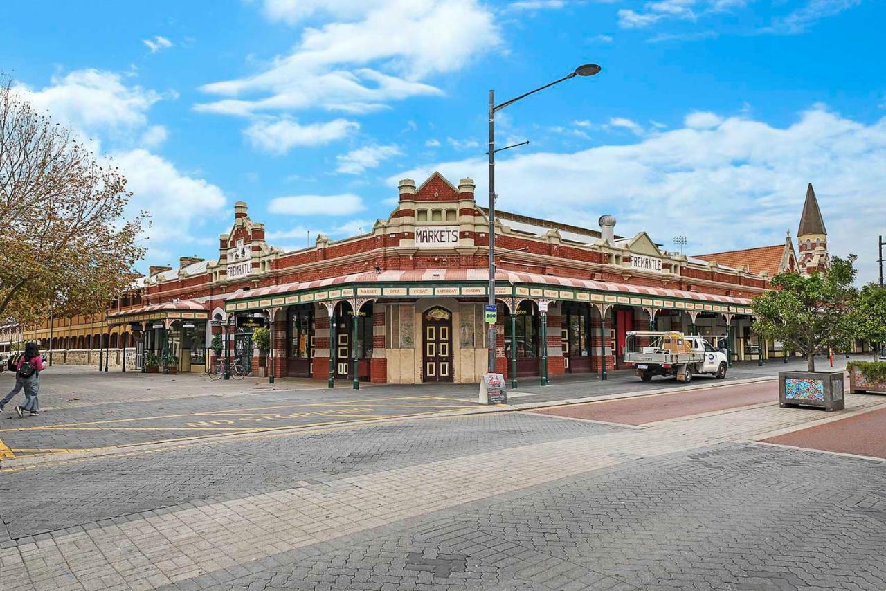 Fremantle Port Mill Bed & Breakfast - Unique Accommodation Extérieur photo